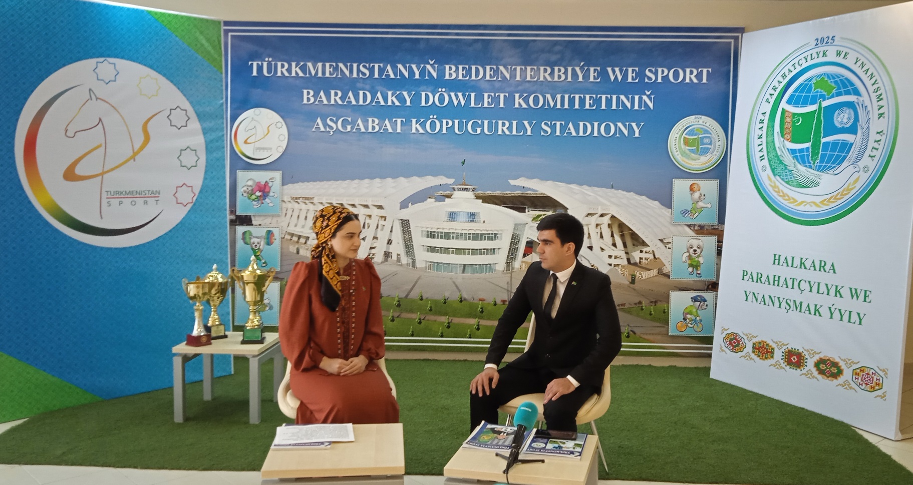 Parahatçylyk, ynanyşmak – halklaryň arzuwy